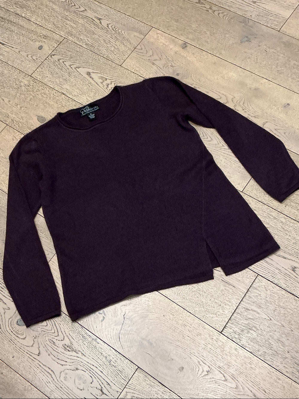 Woman’s Philosophy By Republic plum cashmere sweater. XL. Pull over. Beautiful!